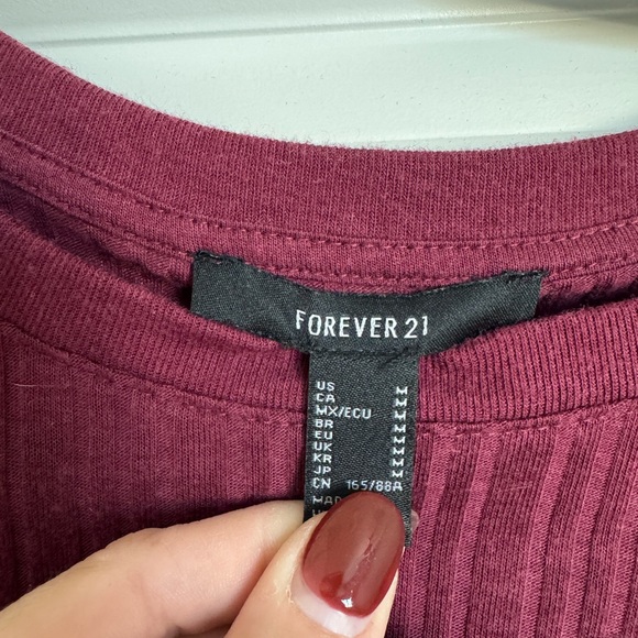 Ribbed Burgundy Top - Picture 3 of 3